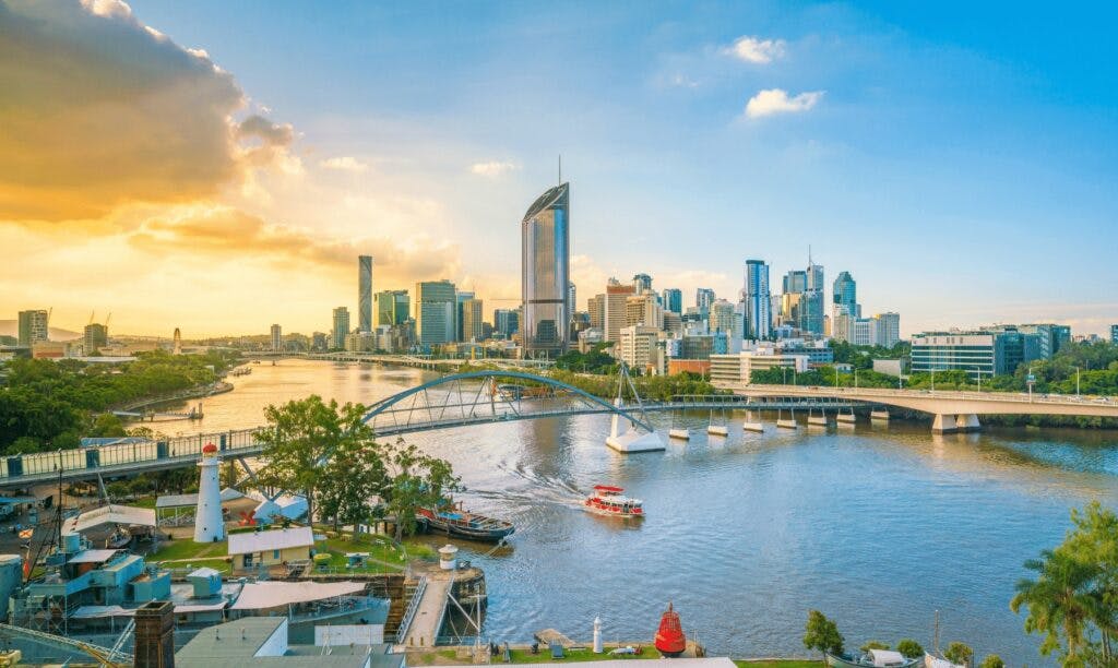 Living in Brisbane | The Complete Guide to Move to the City