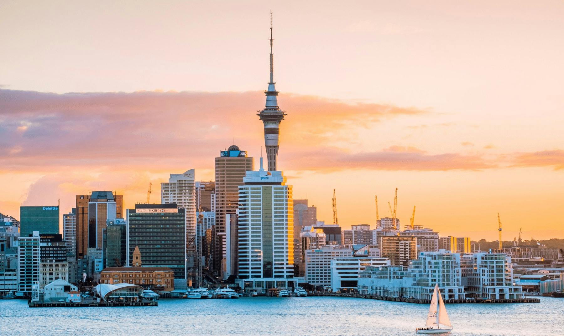 Living in Auckland | Attractions, Best Areas, Costs, and Tips