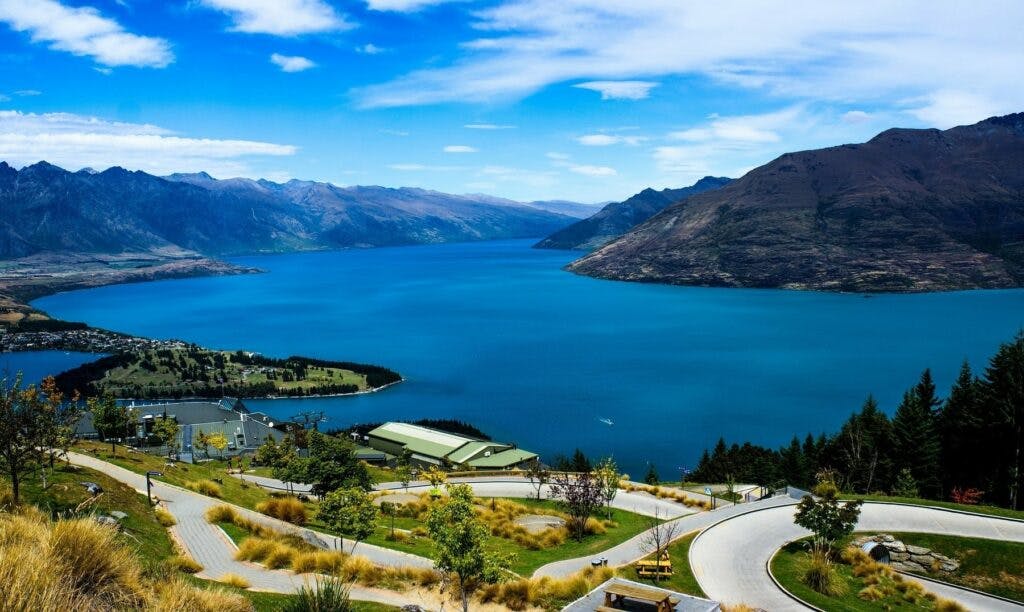 Living in Queenstown | Your Guide to Settle Down in this City