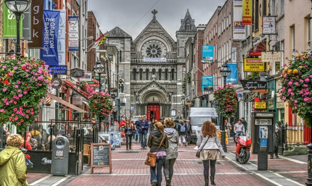 Studying and Working in Ireland | Steps, Courses, and Visas