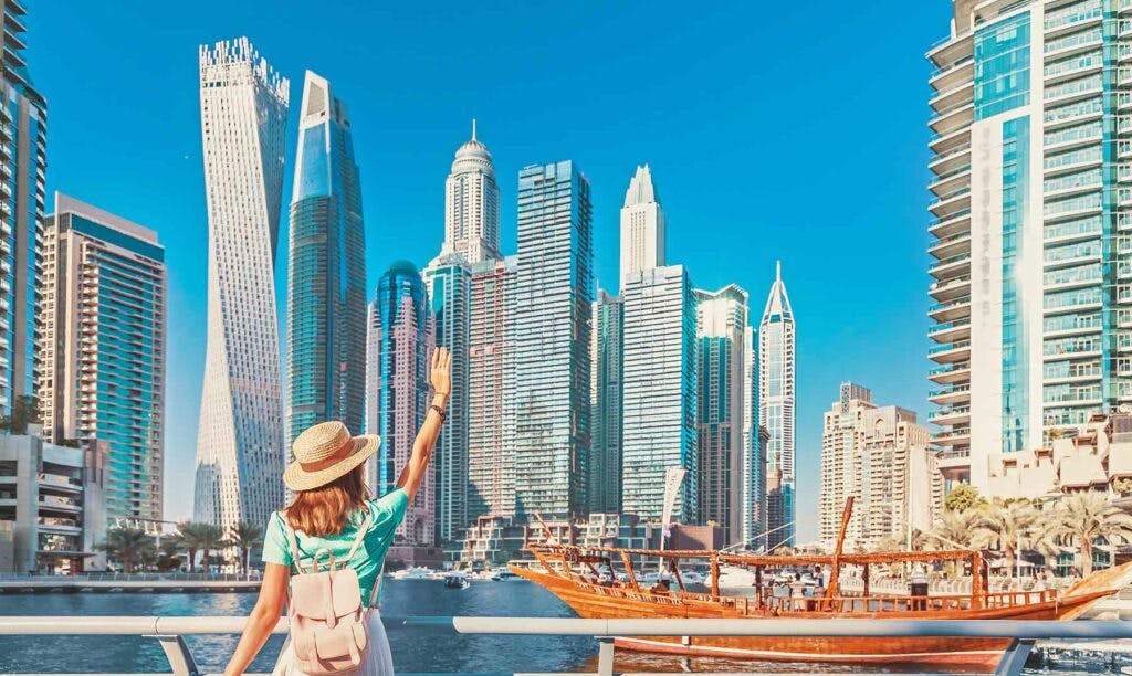 ¿Cómo solicitar la visa para Dubái de turismo, de estudio o de trabajo?